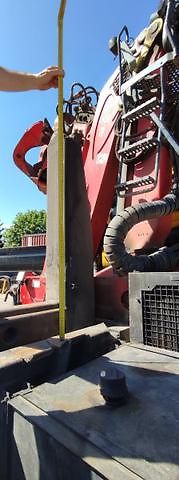 Volvo (2007) 8x6 kovo 54/32t E5 Terberg+HR - fotka 12 z 20