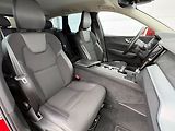 Volvo XC60 Momentum Pro B4 184kW - náhled 15