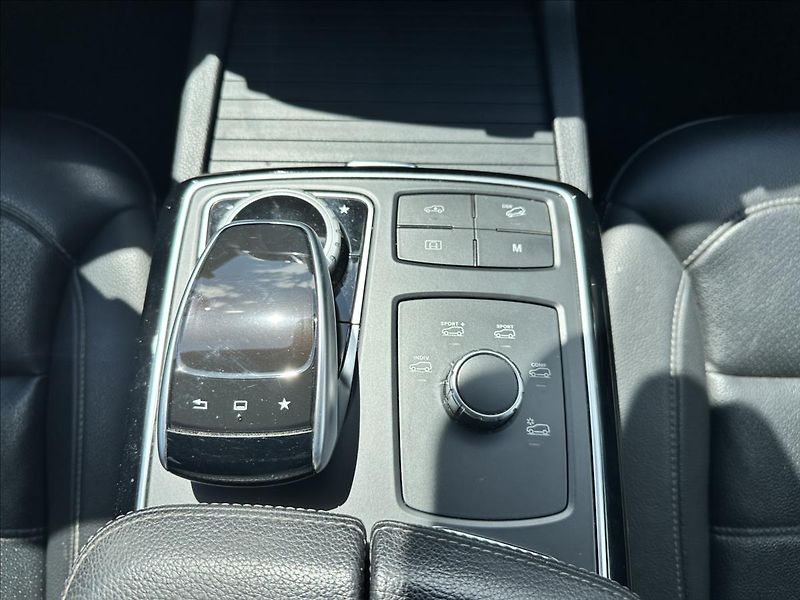 Mercedes-Benz GLE 450 4MATIC kupé AMG linie - fotka 14 z 14