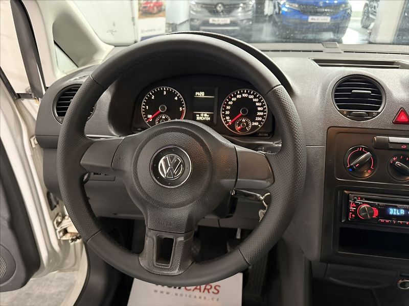 Volkswagen Caddy 1,6   TDI 75KW TAŽNÉ SERVIS - fotka 8 z 19
