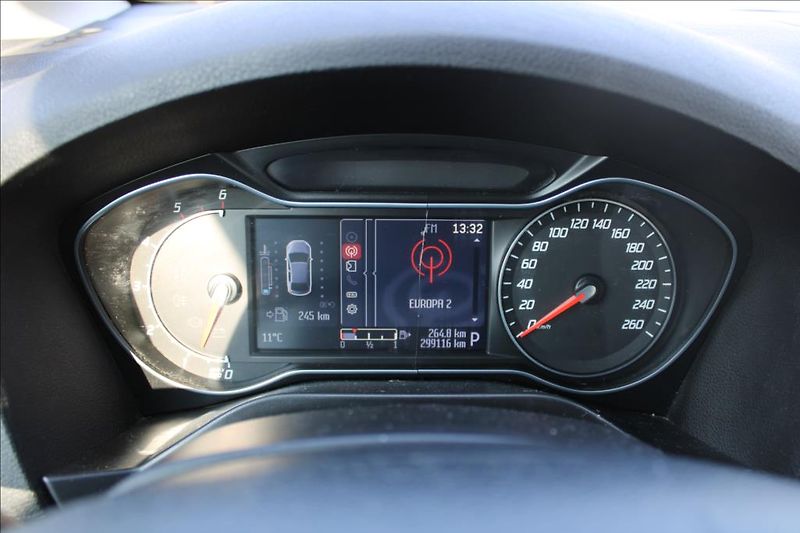 Ford S-MAX 2,0 TDCi  SERVISKA, AUTOMAT - fotka 15 z 31