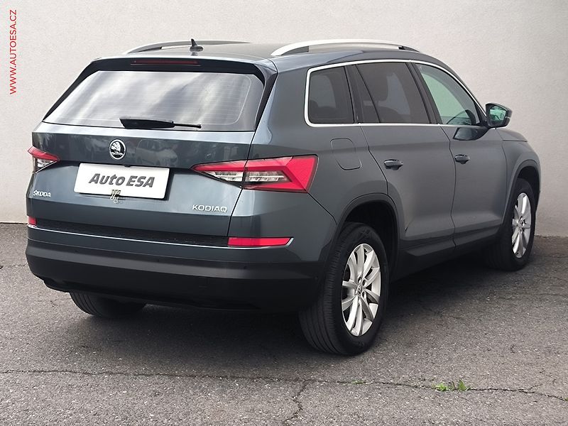 Škoda Kodiaq (2019) 2.0 TDi, Style, DSG, +kola - fotka 4 z 32