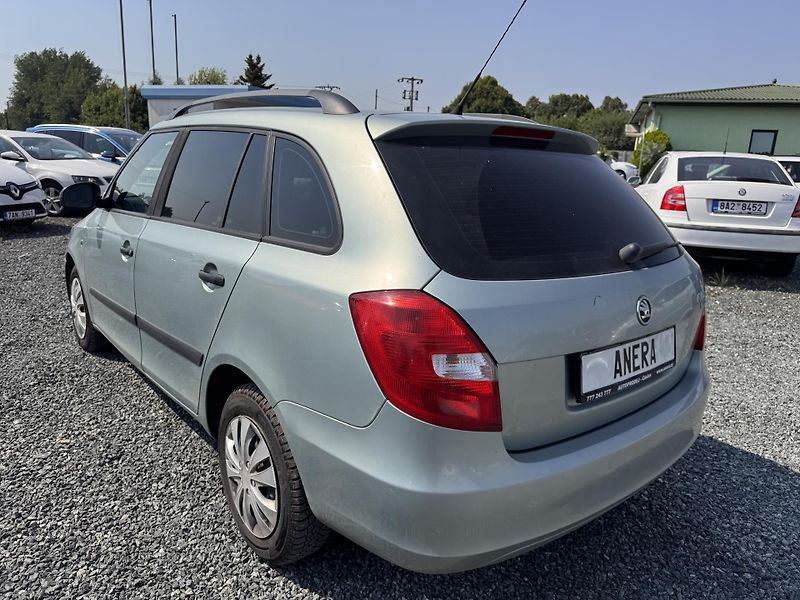 Škoda Fabia II 1.2 12V kombi,2010,STK 6/28 - fotka 4 z 16