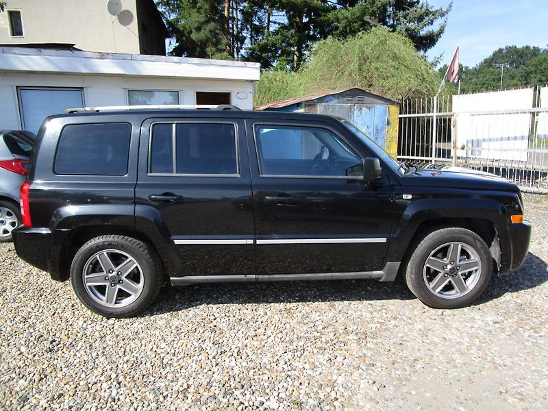 Jeep Patriot 2,0TDI-103KW- - fotka 5 z 14