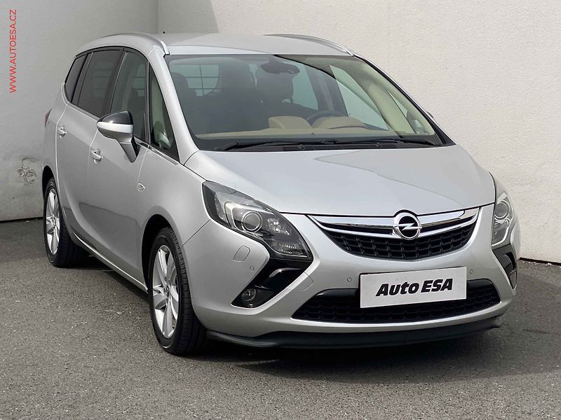 Opel Zafira (2014) 1.6 CDTi, 1.maj, AC, TZ, navi - fotografie inzerátu