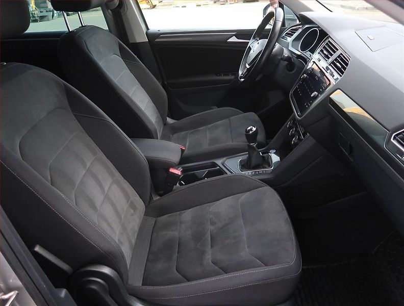 Volkswagen Tiguan (2020) 1.5 TSI, ČR,1.maj, Serv.kniha - fotka 9 z 23