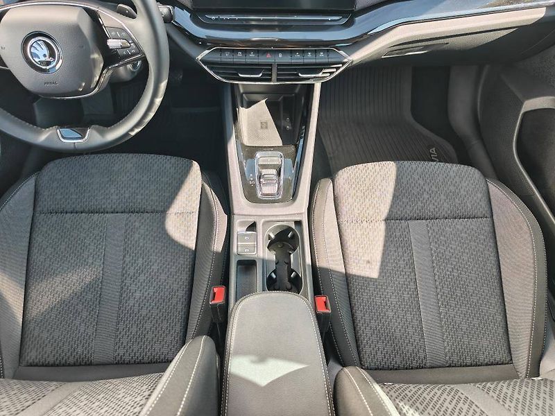 Škoda Octavia Style 7DSG 1,5TSI - fotka 9 z 24