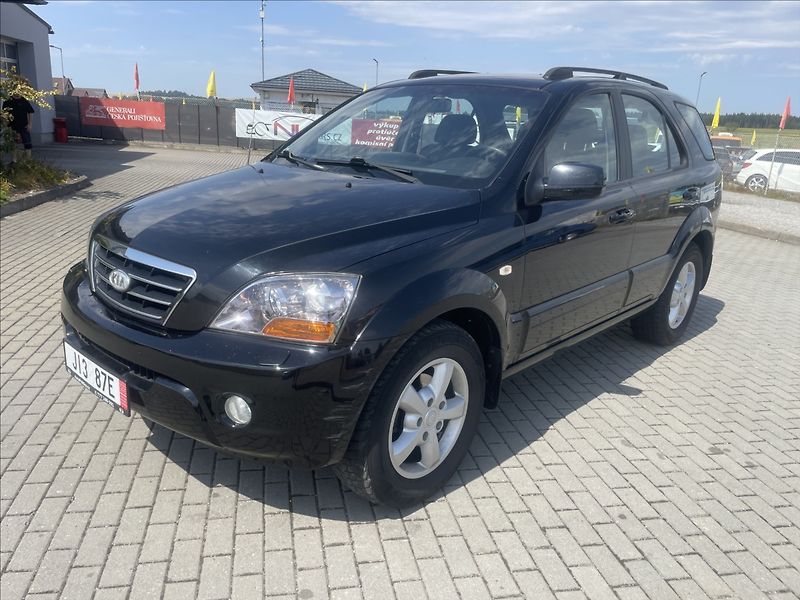 Kia Sorento 2,5 CRDi 125kw Automat Tažné - fotka 1 z 35