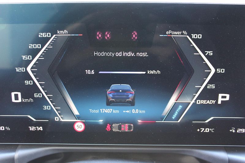 BMW i4 M50 - fotka 15 z 24