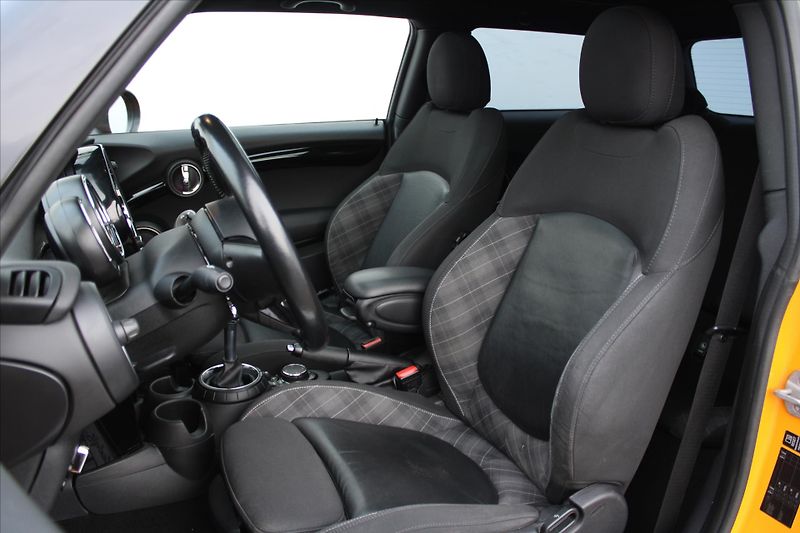 Mini Cooper S 2.0T 141kW PANORAMA ČR - fotka 10 z 25