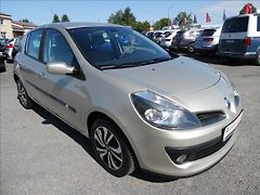 Renault Clio 1,6 i16V automat,serviska,závě - fotografie inzerátu