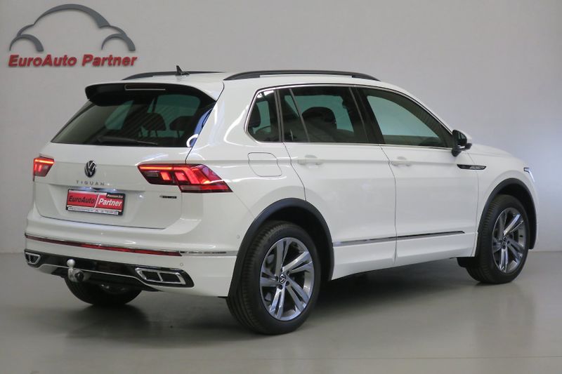 Volkswagen Tiguan (2022) R-line 2,0TDI 147 KW 4M DSG - fotka 6 z 49