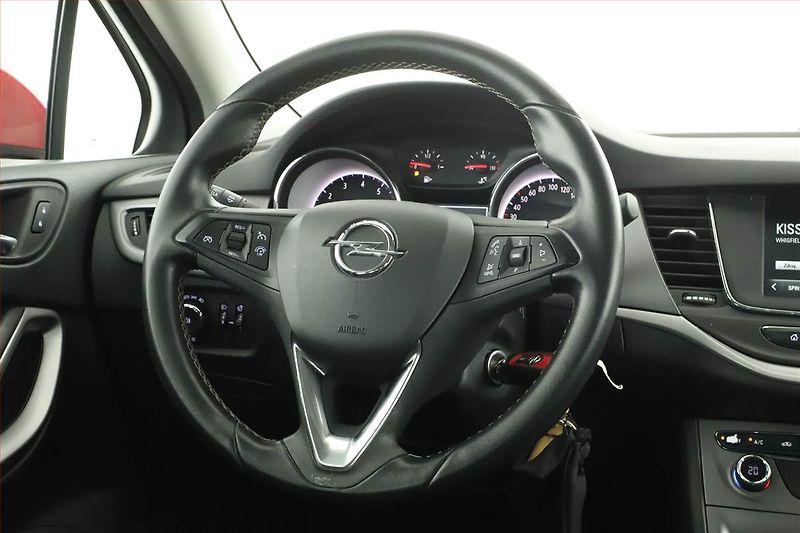 Opel Astra (2017) 1.0 Turbo, Tempomat - fotka 8 z 12