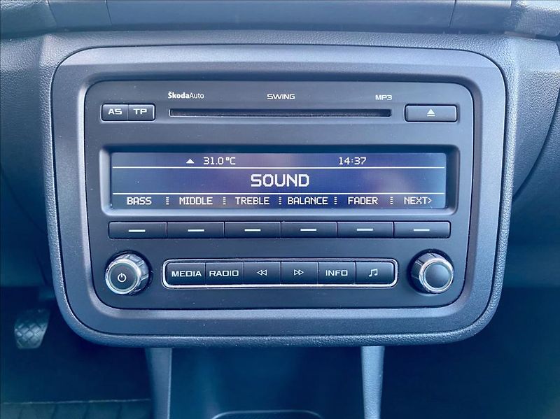 Škoda Fabia 1,6 TDI CR 55kW Active Combi - fotka 28 z 38
