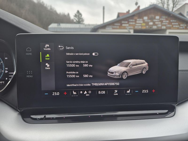 Škoda Octavia ZAMLUVENO ! 2,0TDi 85kw 17ALU - fotka 24 z 46
