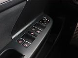 Volkswagen Golf (2011) 1.6 TDI, Serv.kniha, nová STK - náhled 13