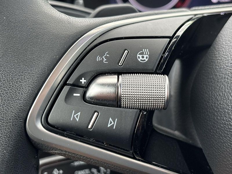 Škoda Kodiaq (2024) 2.0 TDI 4x4 DSG Exclusive Sele - fotka 16 z 33