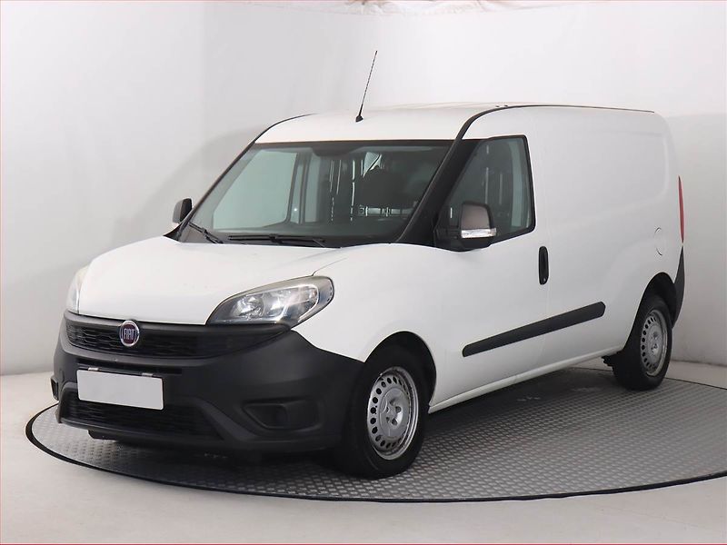 Fiat Dobló (2016) Maxi 1.6 MultiJet, SR, DPH - fotka 2 z 11