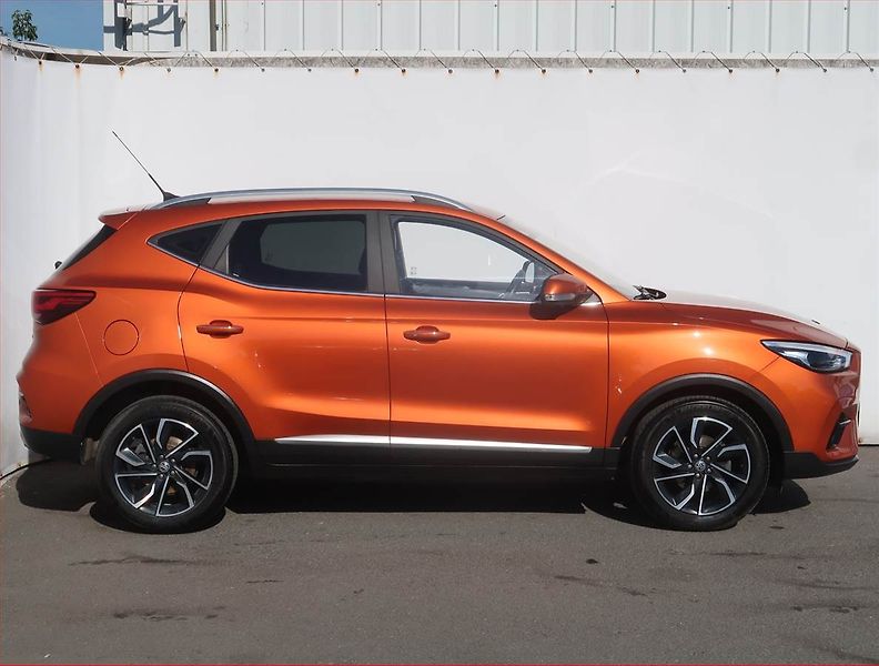 MG ZS (2023) 1.0 Turbo, Automat, Serv.kniha - fotka 6 z 21