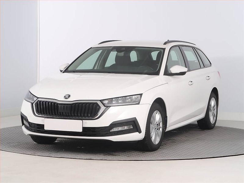 Škoda Octavia (2022) 2.0 TDI, Automat, ČR,1.maj - fotka 2 z 19