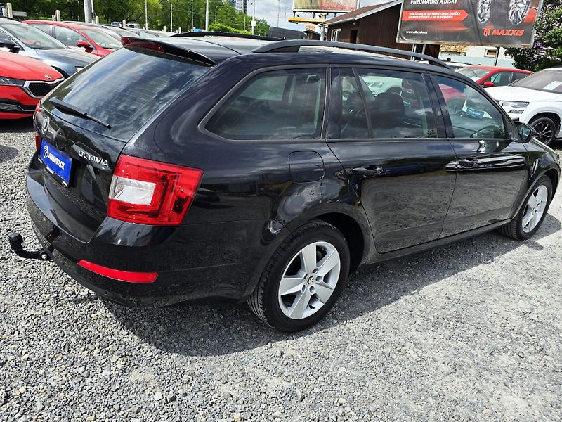Škoda Octavia 1.4TSI BOHATÁ VÝBAVA 1Majitel - fotka 7 z 19