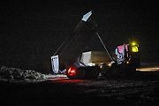 Na stavbě dálnice D11 se pracuje i za tmy