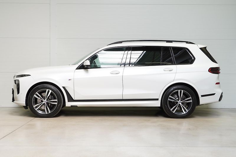 BMW X7 Xdrive40d,M-paket,HUD,360,Tažn - fotka 5 z 47