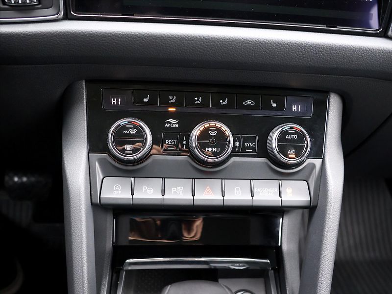 Škoda Kodiaq 2,0 TDI 147kW DSG Style 4x4 DP - fotka 22 z 33