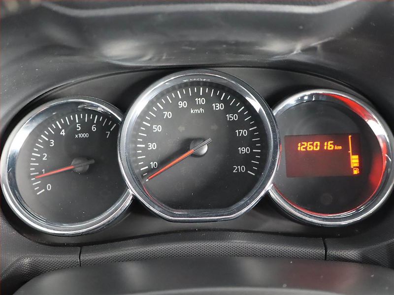 Dacia Duster (2014) 1.6 16V, LPG, Vyhř. sedaček - fotka 11 z 15