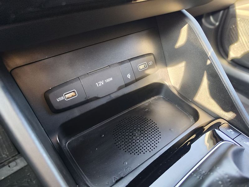 Hyundai Tucson 1.6 T-GDI/110kW Smart Navi - fotka 22 z 33