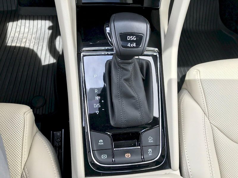 Škoda Kodiaq (2020) L&K 2,0 TDI 4x4 DSG - fotka 16 z 30