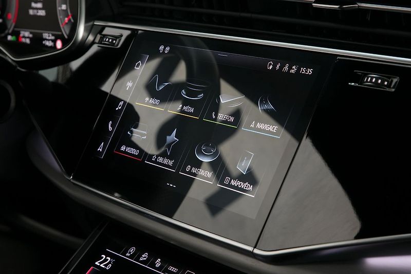 Audi Q7 3.0TDI 210kW S-Line 7míst Weba - fotka 26 z 42