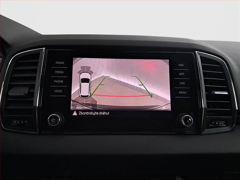 Škoda Karoq (2019) Style 2.0 TDI, Navi, Tempomat - fotka 18 z 19
