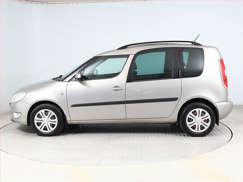 Škoda Roomster (2011) Style 1.2 TSI, Serv.kniha - fotka 3 z 10