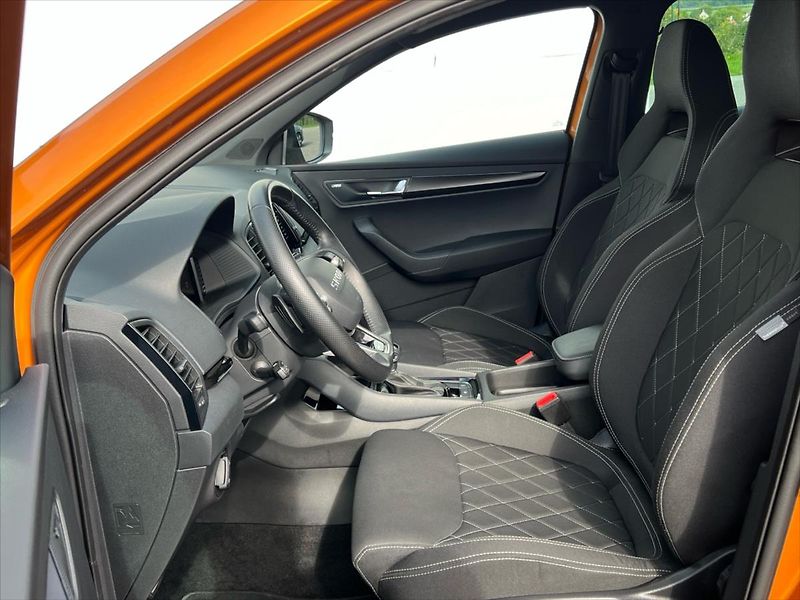 Škoda Karoq 1,5 TSi 110kW 7DSG SPORTLINE - fotka 11 z 34