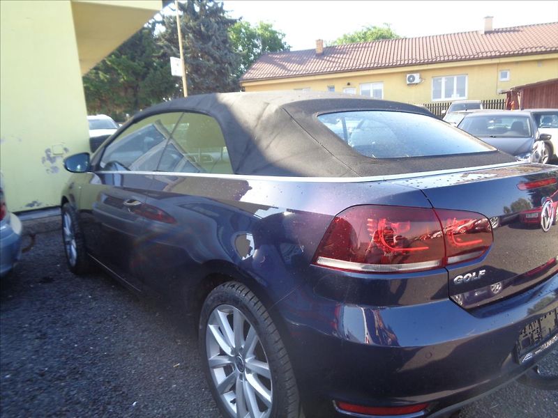 Volkswagen Golf 1,2 - fotka 7 z 13