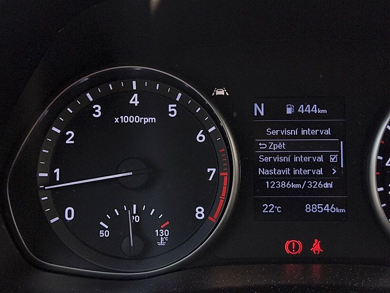Hyundai i30 (2024) CW 1,5 T-GDI 117 kw - fotka 9 z 35