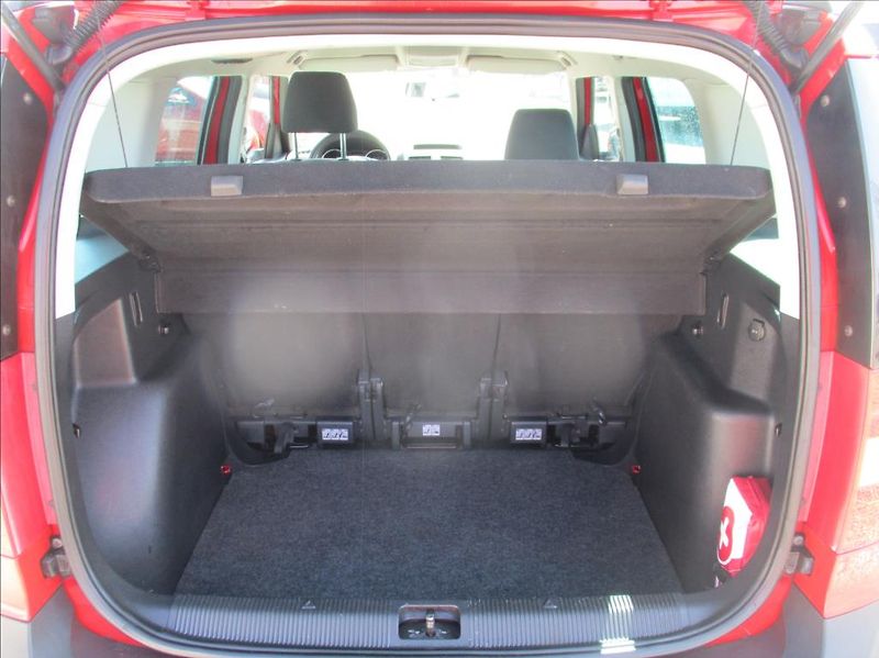 Škoda Yeti 1,2 TSI, klima, serv. kniha, - fotka 9 z 33