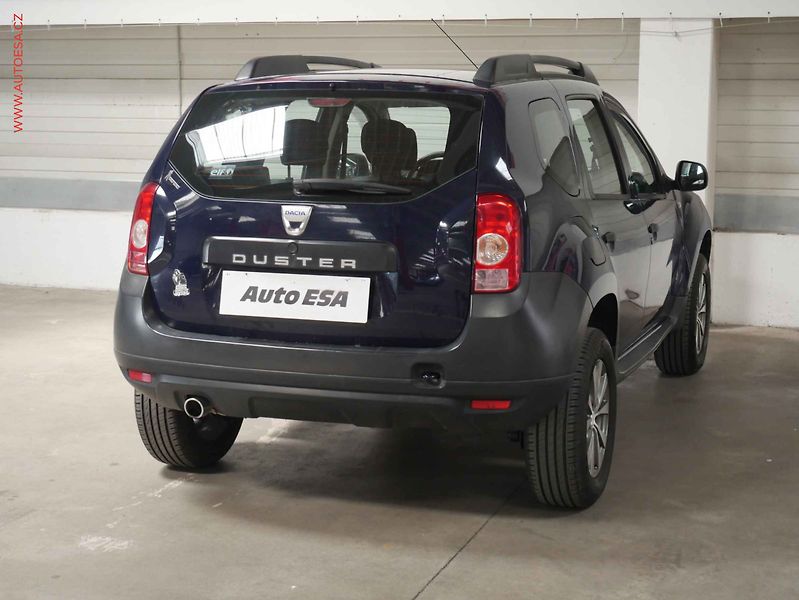 Dacia Duster (2011) 1.6i, ČR, STK3/28 - fotka 6 z 17