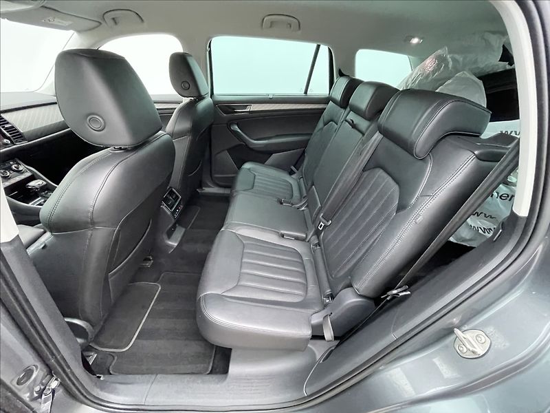Škoda Kodiaq 2,0 TDI 4x4 DSG Style WEBA+TZ - fotka 17 z 28
