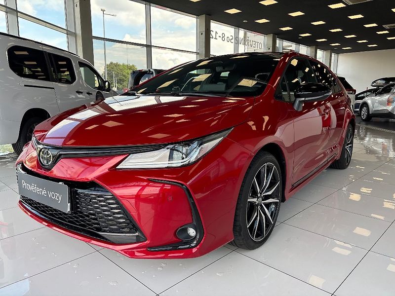 Toyota Corolla 1.8HSD 72kW GR Sport 2024 - fotka 1 z 15