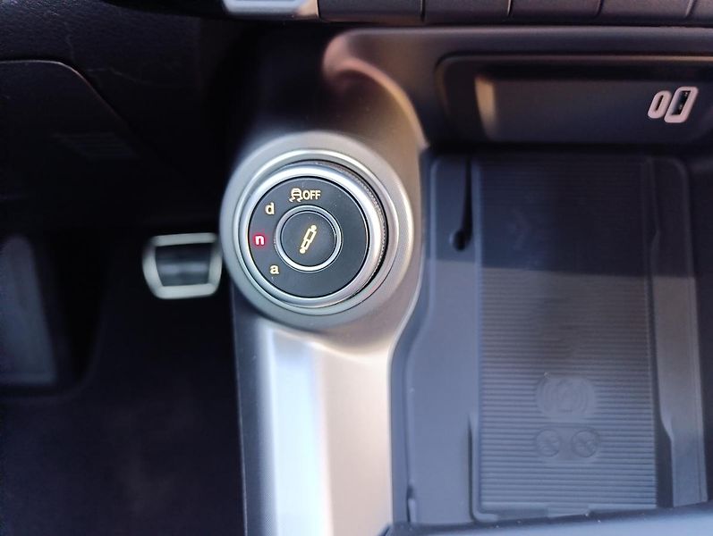 Alfa Romeo Tonale (2026) Sport Speciale 1,5 Ibrida 175k - fotka 28 z 44