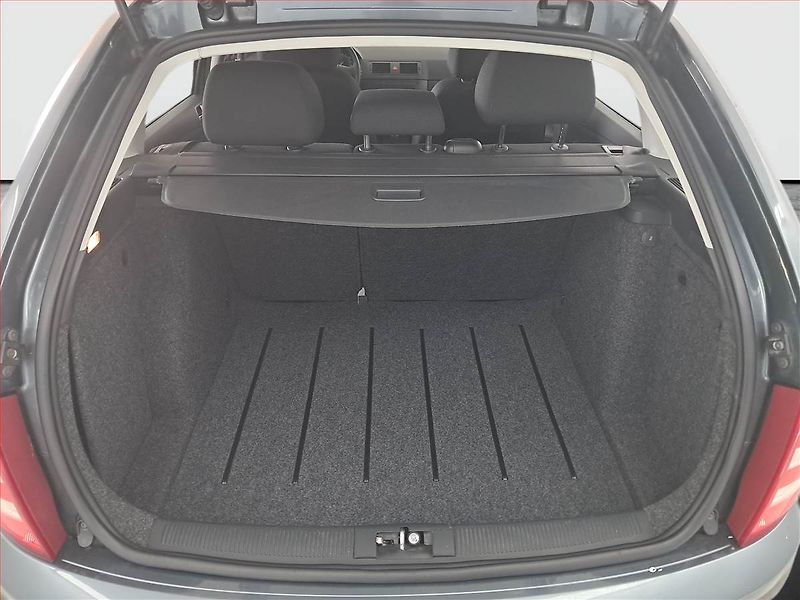 Škoda Fabia (2006) Comfort 1.2 12V, po STK - fotka 13 z 14