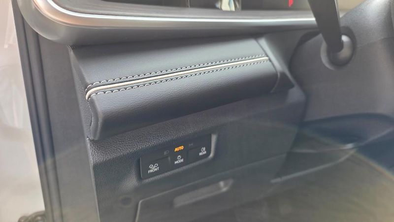 Volkswagen Tayron (2025) 1.5 PHEV 150kW Elegance SoH100 - fotka 23 z 46