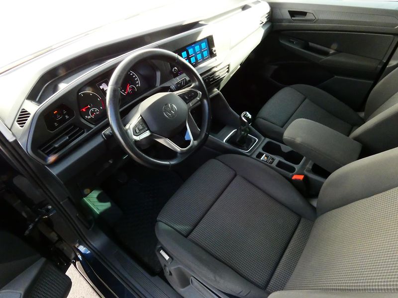 Volkswagen Caddy 2.0 TDI 4MOTION - fotka 5 z 30