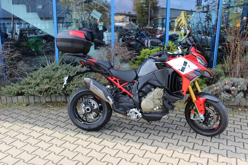 Ducati Multistrada V4 (2024) S PIKES PEAK 2024 350 km - fotka 2 z 13
