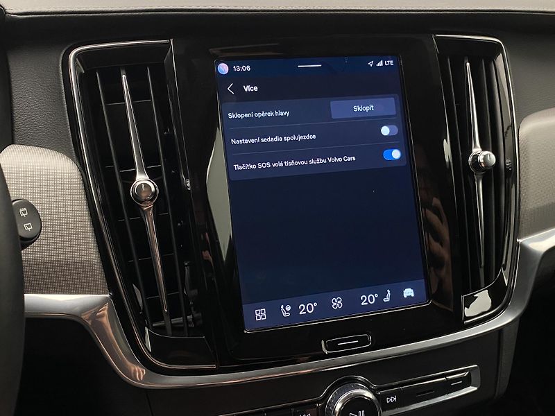 Volvo V90 T6 AWD RECHARGE BRIGHT PLUS - fotka 61 z 64