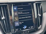 Volvo XC60 B4 AWD R-Design H&K, TZ - náhled 22