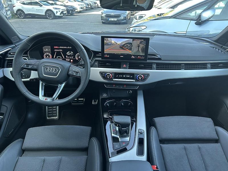 Audi A4 Avant S line 40 TDI - fotka 18 z 26