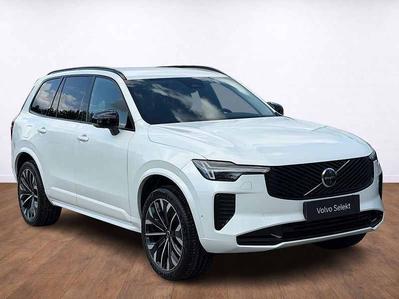 Volvo XC90 PLUS B5, 360°, VZDUCH - fotka 7 z 24
